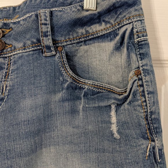 Mid Rise Denim Shorts - Picture 2 of 4